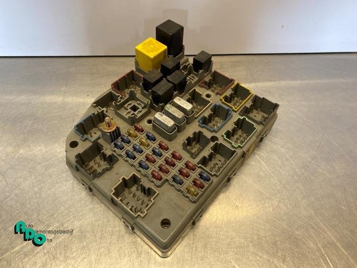 Boîte à fusibles d'un Jeep Grand Cherokee, Jeep, -, 3 mois de garantie, Utilisé