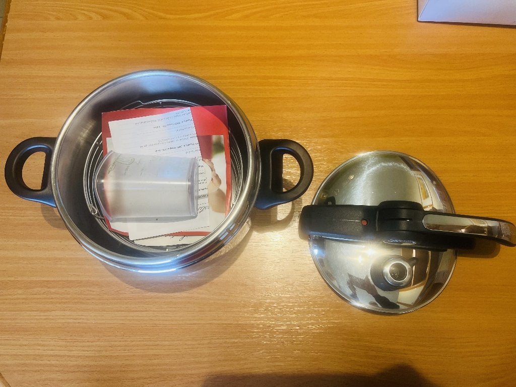 Lagostina Autocuiseur (neuf), Maison & Meubles, Neuf, Inox, Enlèvement ou Envoi, Autres marques