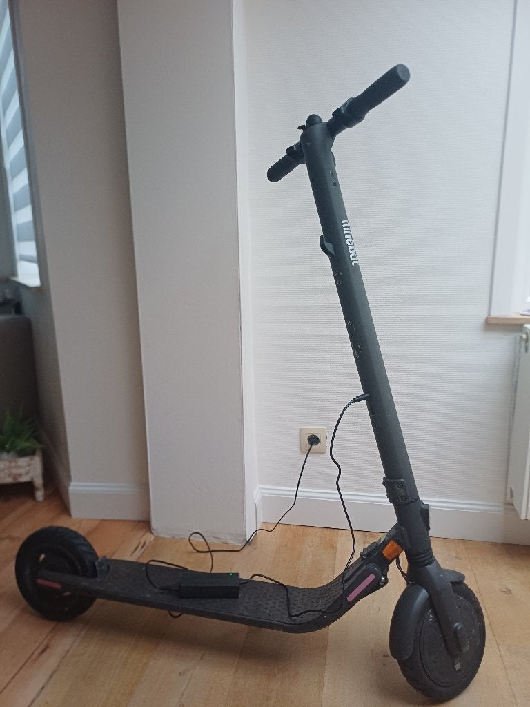 Step met defecte batterij, Fietsen en Brommers, Steps, Ophalen