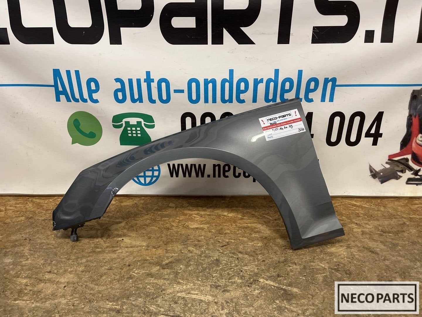 AUDI A4 8W B9 ZIJSCHERM SPATBORD ORIGINEEL, Auto-onderdelen, Carrosserie, Spatbord, Audi, Gebruikt, Ophalen of Verzenden