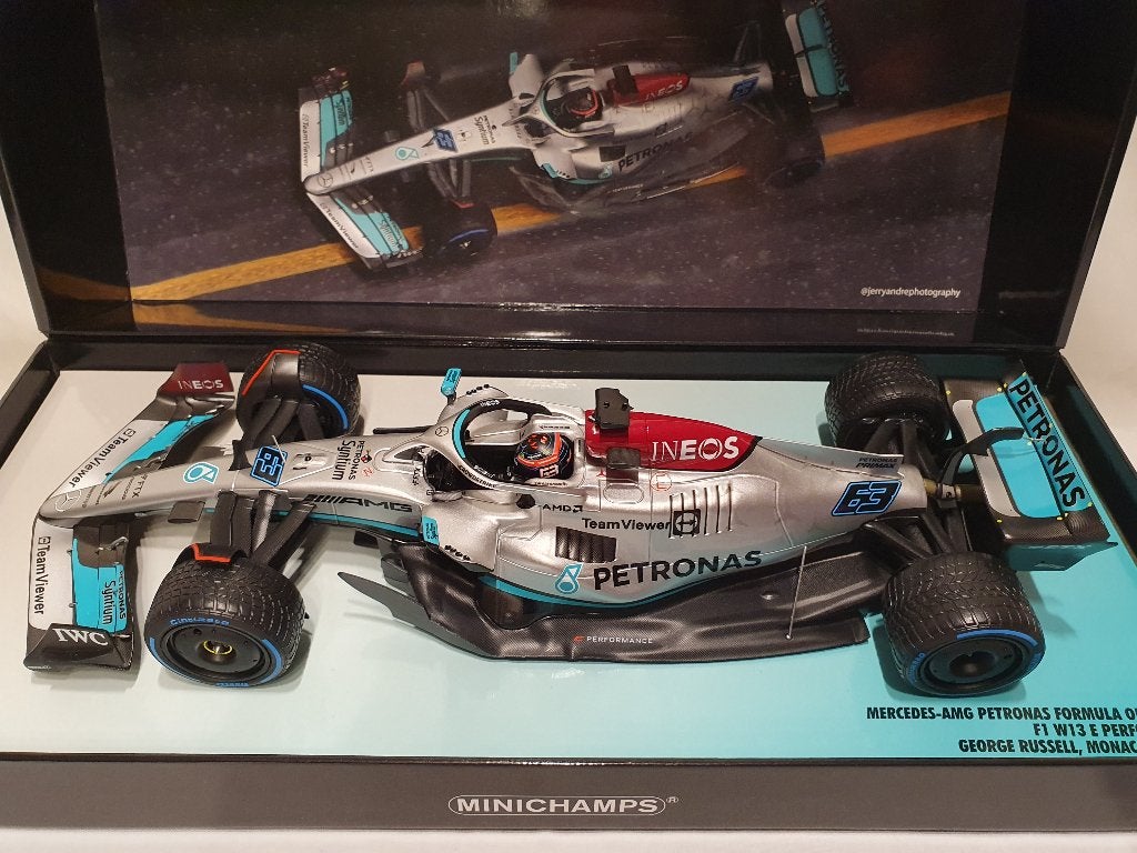 George Russell Mercedes-AMG F1 Team W13 Monaco GP 2022 1:18, Hobby en Vrije tijd, Modelauto's | 1:18, Ophalen of Verzenden, Nieuw