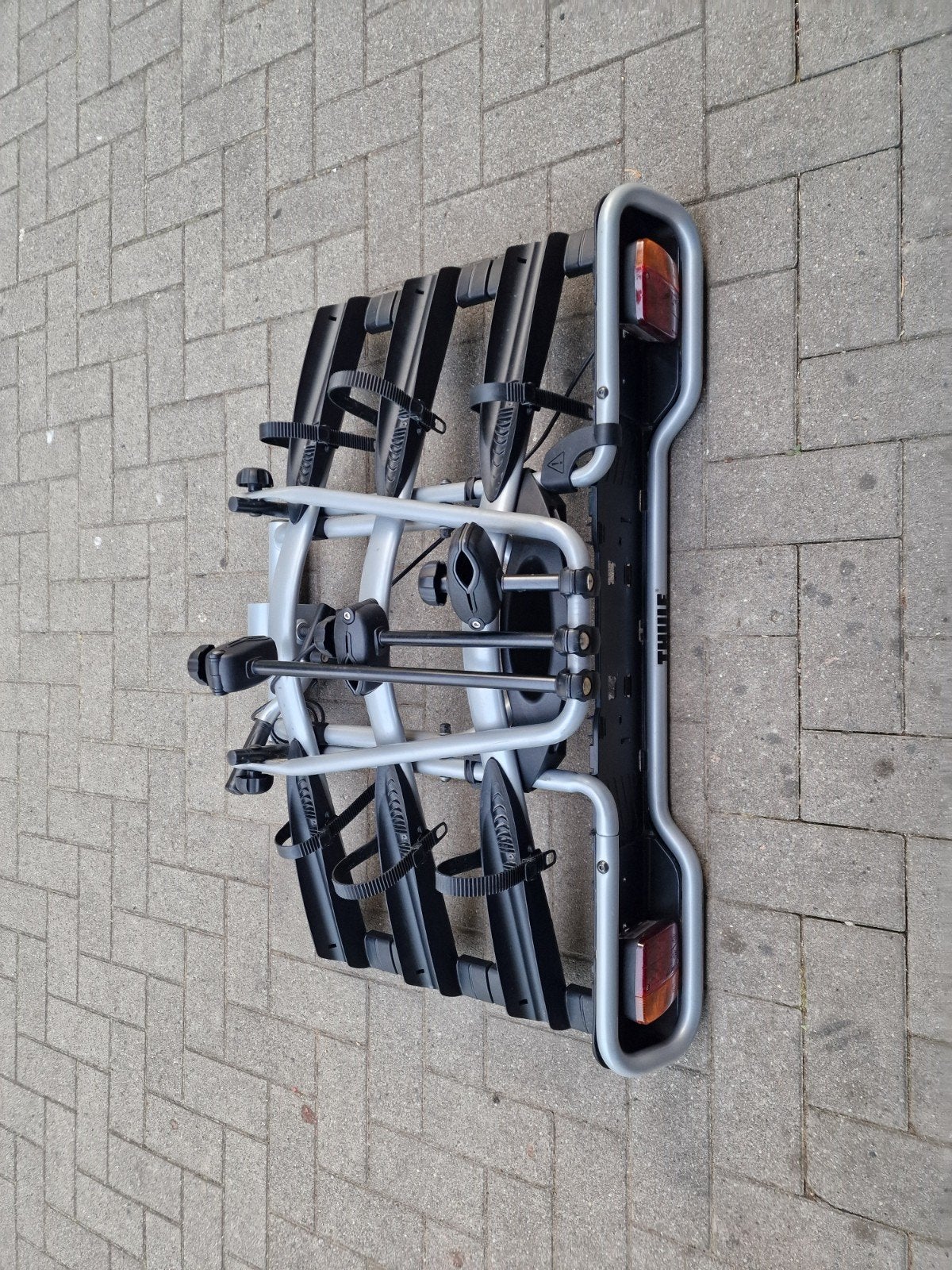 fietsdrager thule kantelbaar, Auto diversen, Fietsendragers, Ophalen, 3 fietsen of meer, Zo goed als nieuw, Brede banden