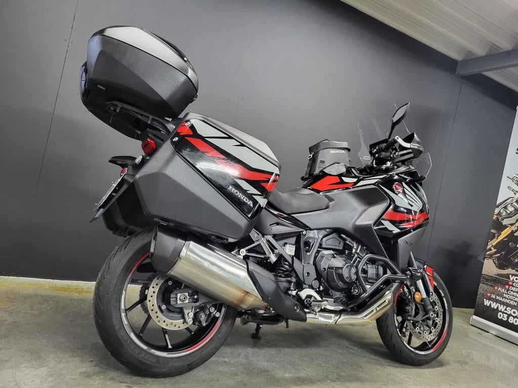 Honda NT 1100 (DCT) heerlijke automatische alleskunner, Motoren, Bedrijf, Meer dan 35 kW, Overig, 1100 cc