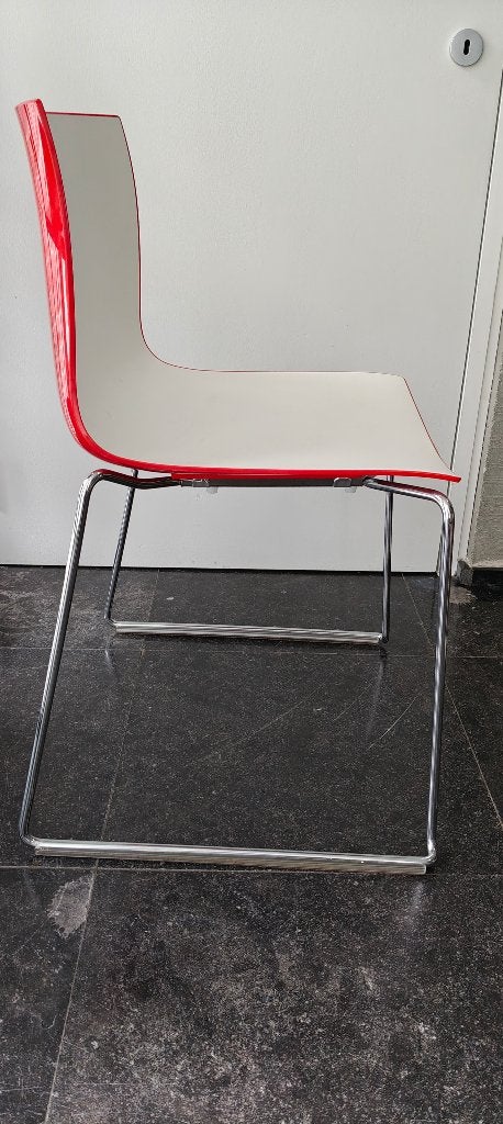 Arper Catifa, Huis en Inrichting, Ophalen, Kunststof, Gebruikt, Drie