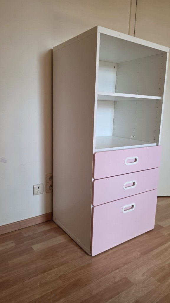 Kleerkast en boekenkast kinderkamer (IKEA), Ophalen, Zo goed als nieuw, Meisje