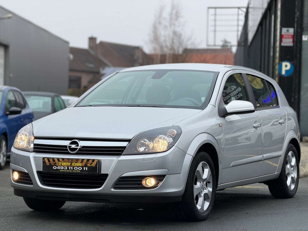 Opel Astra Astra 1.8i XE 16v*boite automat* garantie 12 mois, Gebruikt, Zwart, 4 cilinders, 1796 cc