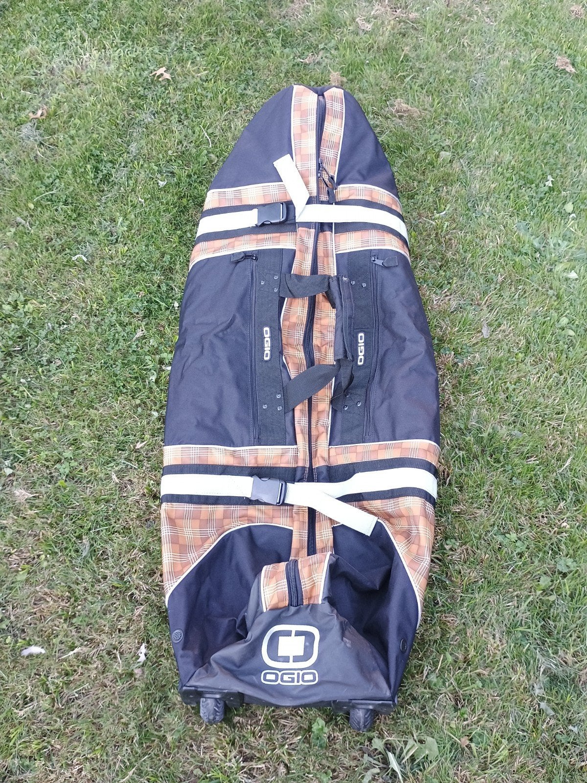ogio golf reistas, Ophalen