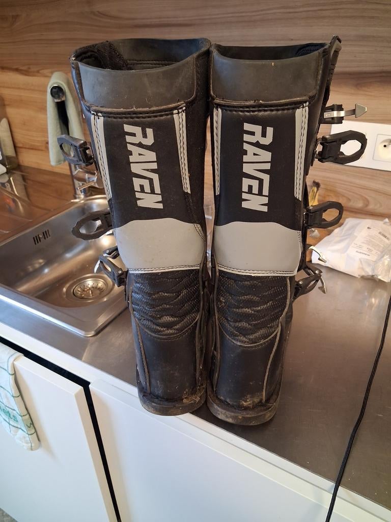 Mooie crosslaarzen merk Raven maat 48 izgs., Motoren, Ophalen