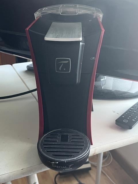Theemachine, Elektronische apparatuur, Ophalen, Zo goed als nieuw, Koffiepads en cups