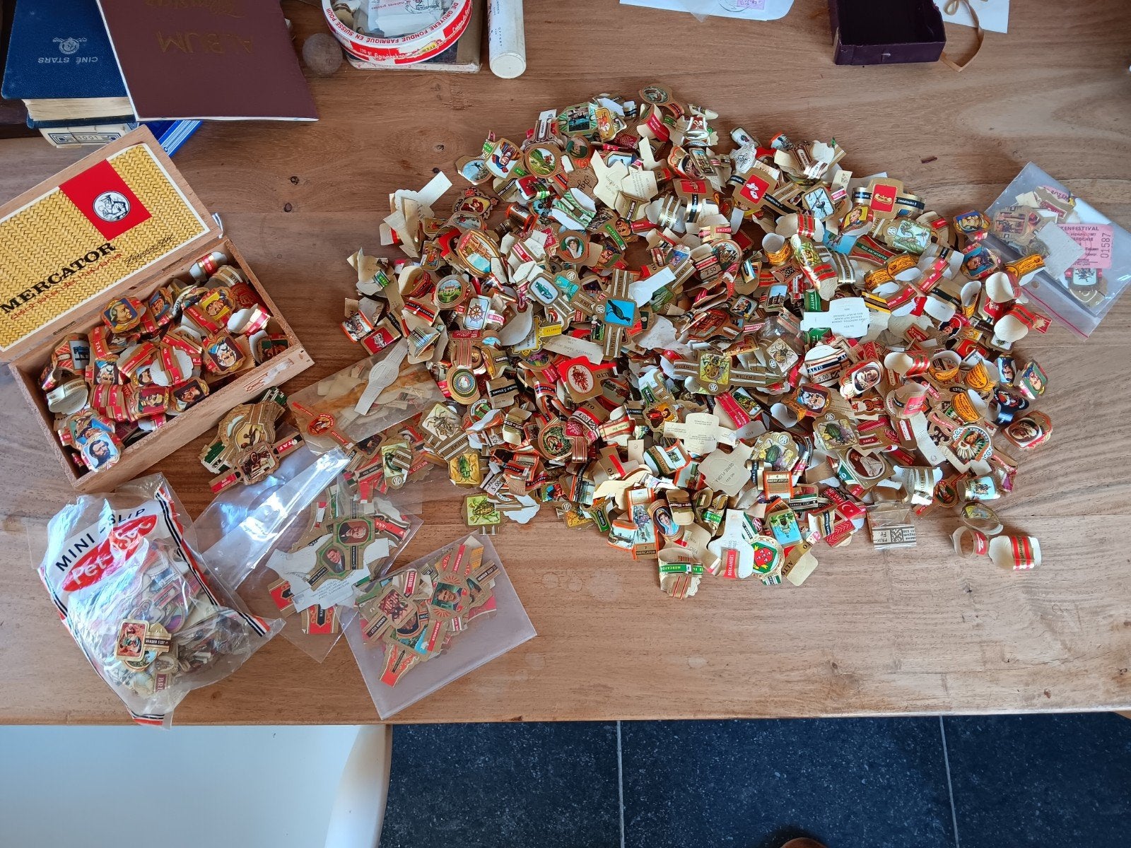 Lot sigarenbandjes, Ophalen of Verzenden
