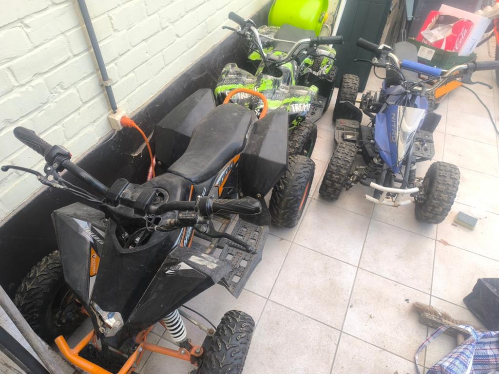 Electrische kinder quad voor onderdelen of reperatie
