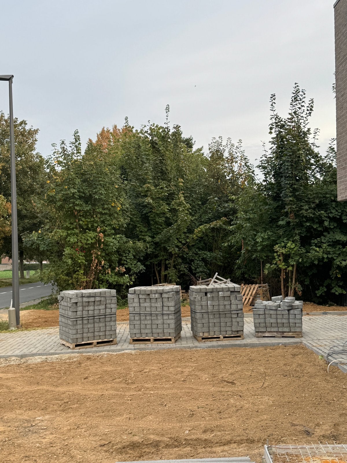 Pave, Enlèvement