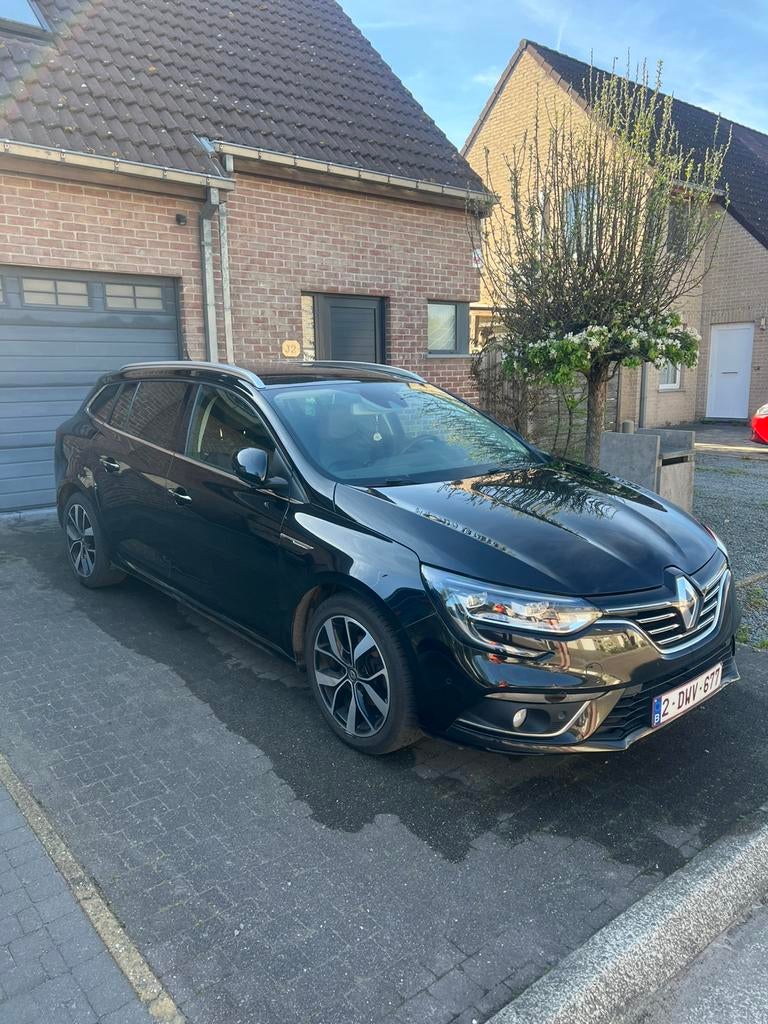 Renault Mégane 1.4 Benzine Automaat, Autos, Renault, Cuir, 1332 cm³, Achat, 1906 kg