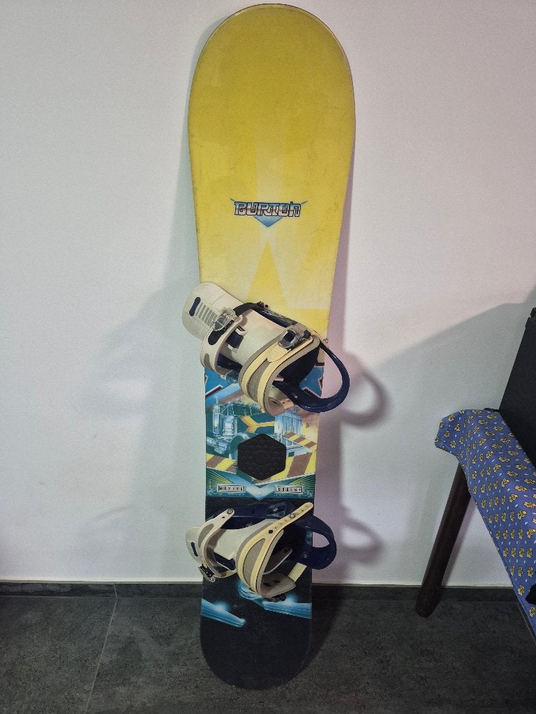 Planche de snowboard burton motion, Sport en Fitness, Ophalen, Gebruikt, Board