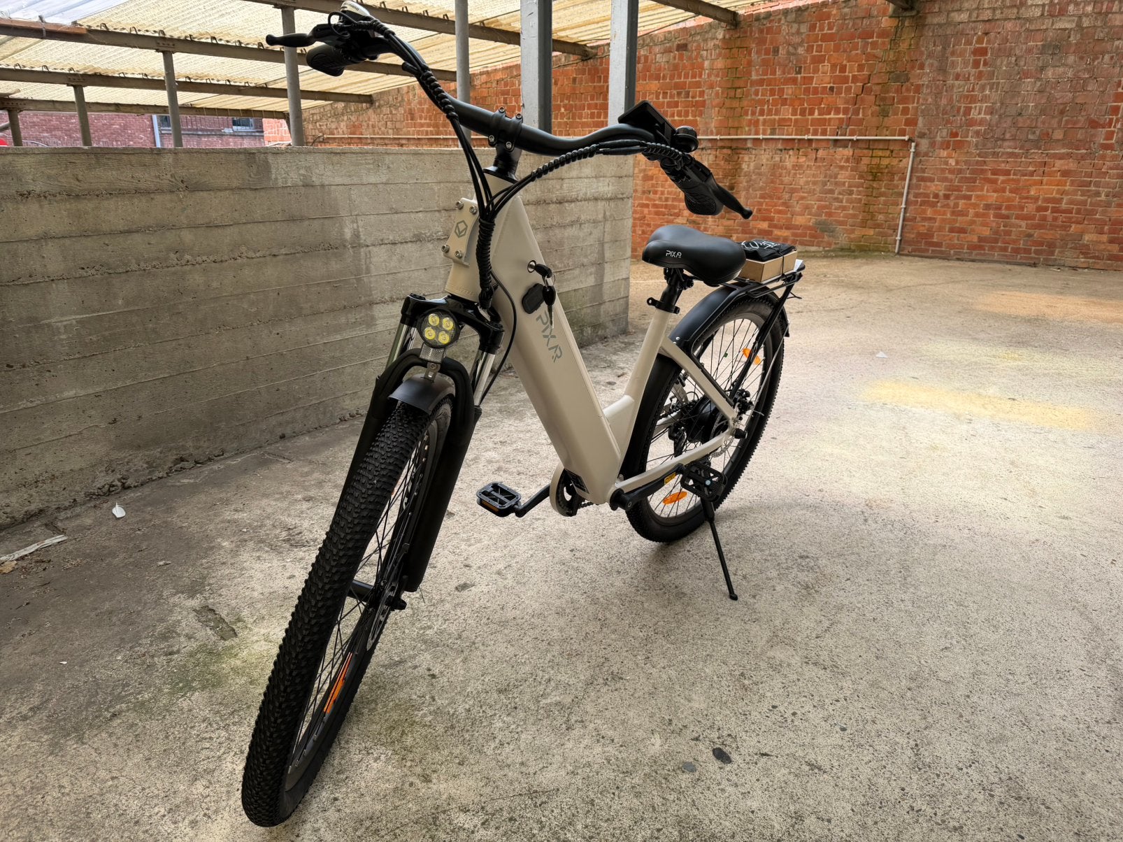 Pixar C1 Nieuw, Nieuw, Minder dan 47 cm, 30 tot 50 km per accu, Ophalen