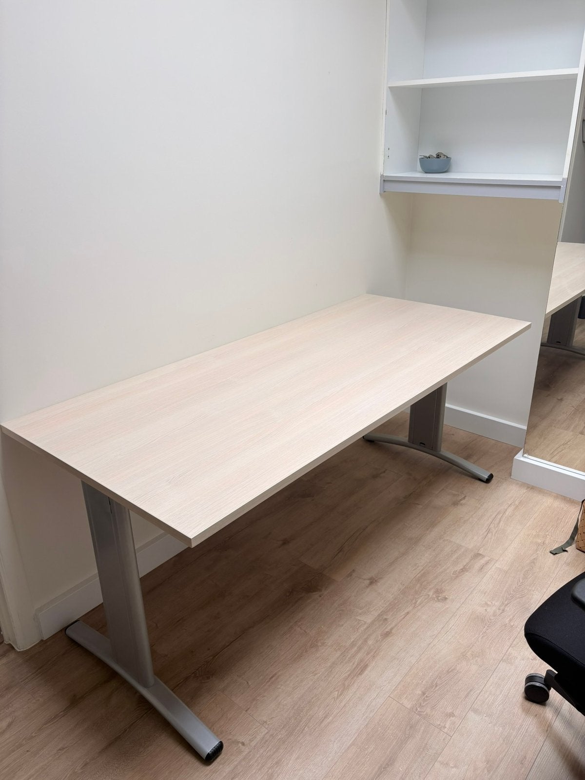 Bureau, Huis en Inrichting, Bureaus, Ophalen, In hoogte verstelbaar, Gebruikt