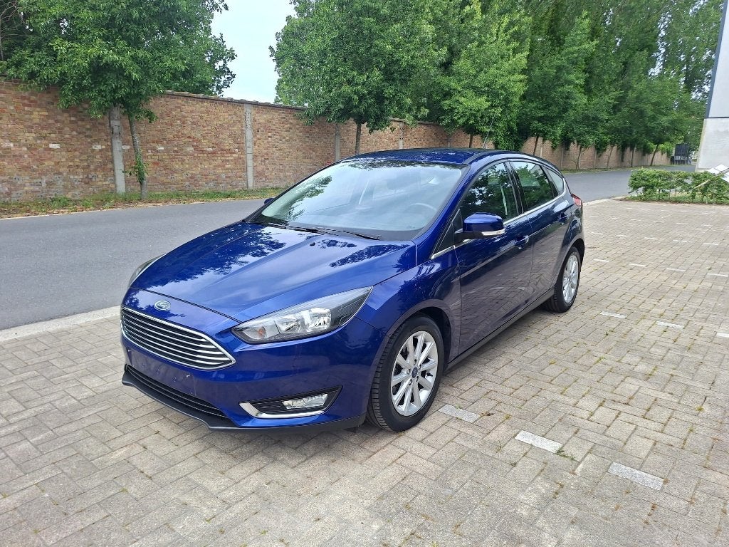 Ford Focus 1.2i | 105dkm, Auto's, Ford, Bedrijf, Te koop, Focus, ABS, Airbags, Airconditioning, Boordcomputer, Centrale vergrendeling