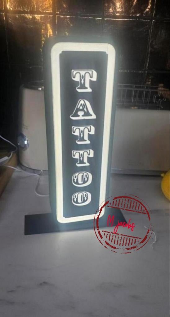 Mooie tattoo lichtreclame, twee verschillende modellen, Ophalen of Verzenden, Nieuw, Lichtbak of (neon) lamp