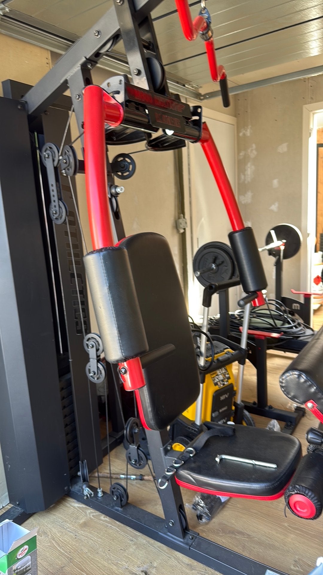 Centre de fitness, Enlèvement, Comme neuf