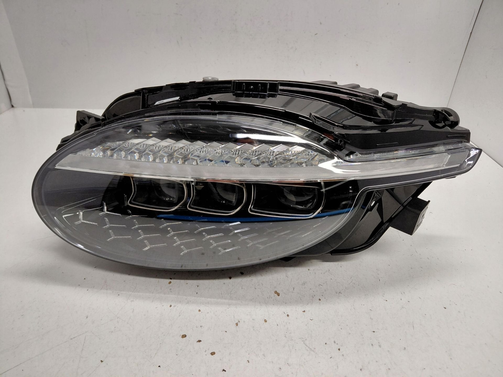 Bentley Continental GT IV Koplamp Links 3SD.941.009.F, Gebruikt, Contactbentley@contact.bentleymotors.com, Bentley, Pyms Lane 1
CW1 3PL  Crewe