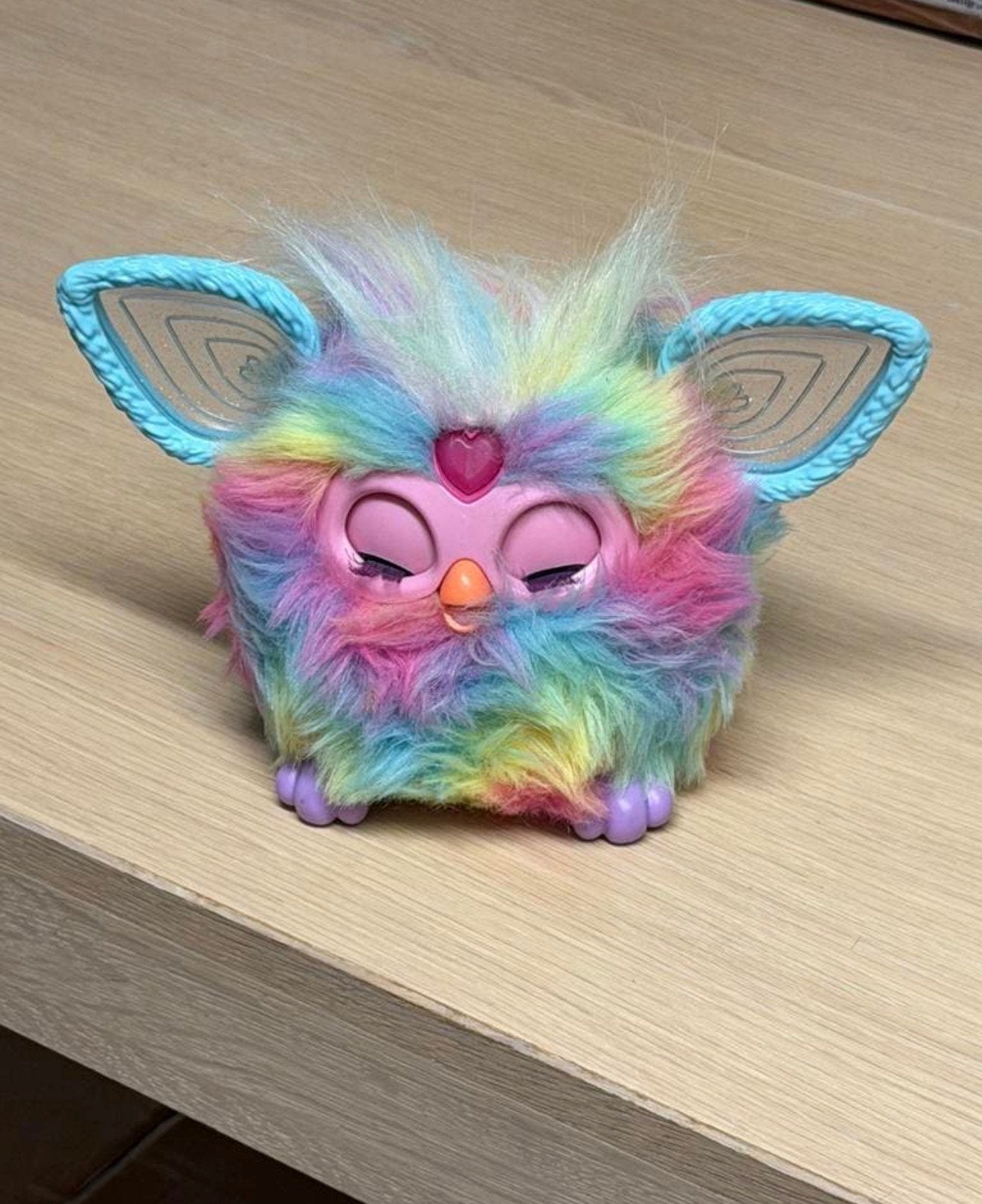 Discussion interactive w Hasbro Furby Tie Dye (néerlandais), Enlèvement ou Envoi, Comme neuf