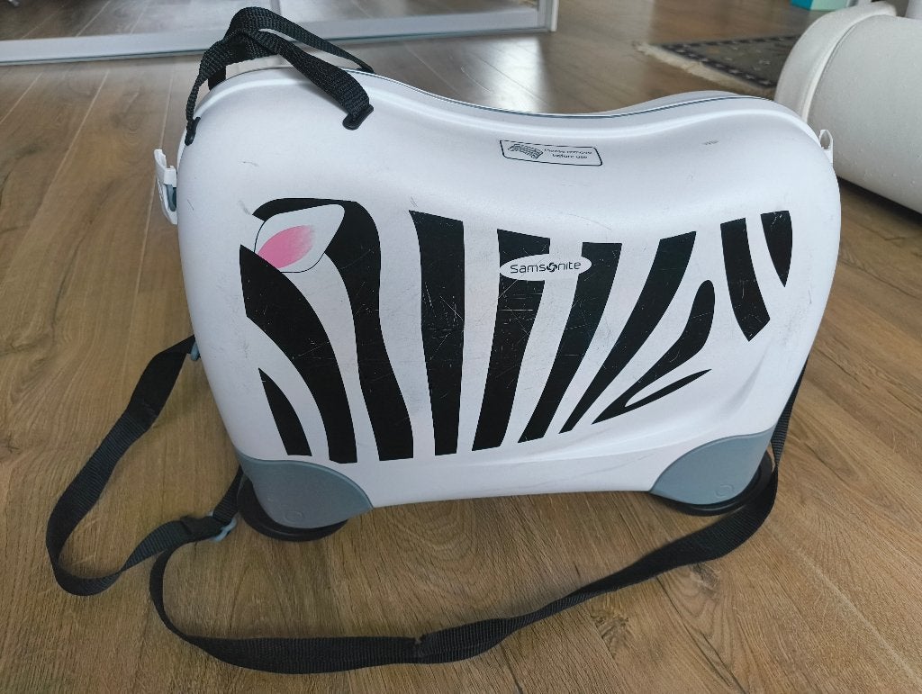 Valise cabine enfant Samsonite Zèbre, Bijoux, Sacs & Beauté, Valises, Utilisé, Plastique dur, 50 à 60 cm, 35 à 45 cm, Roulettes