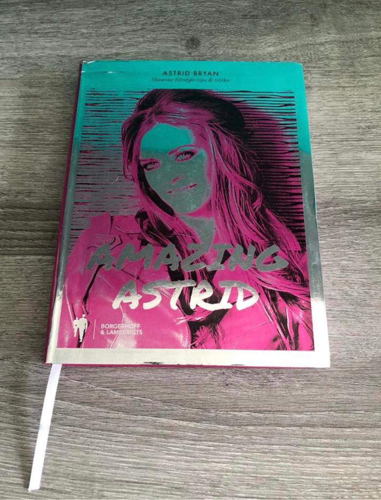 Boek Amazing Astrid, Ophalen, Zo goed als nieuw