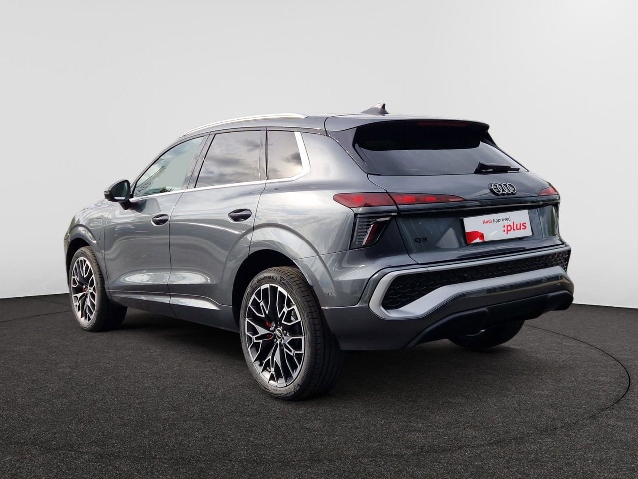 Audi Q3 SUV e-hybrid (PHEV) Audi Q3 SUV Corporate S e-hybrid, Auto's, Automaat, 48 g/km, https://public.car-pass.be/vhr/3c8a0c52-5a86-47cf-9792-53e815d02f80