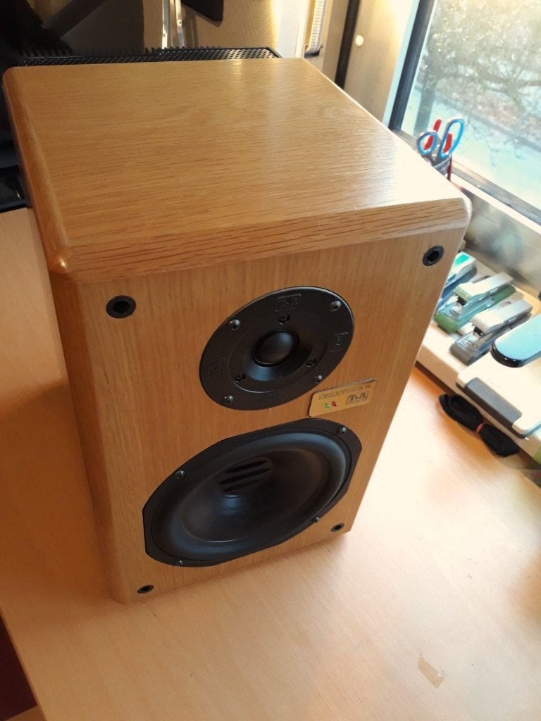 T&A enceintes actives, Autres marques, 60 à 120 watts, Comme neuf, Enlèvement