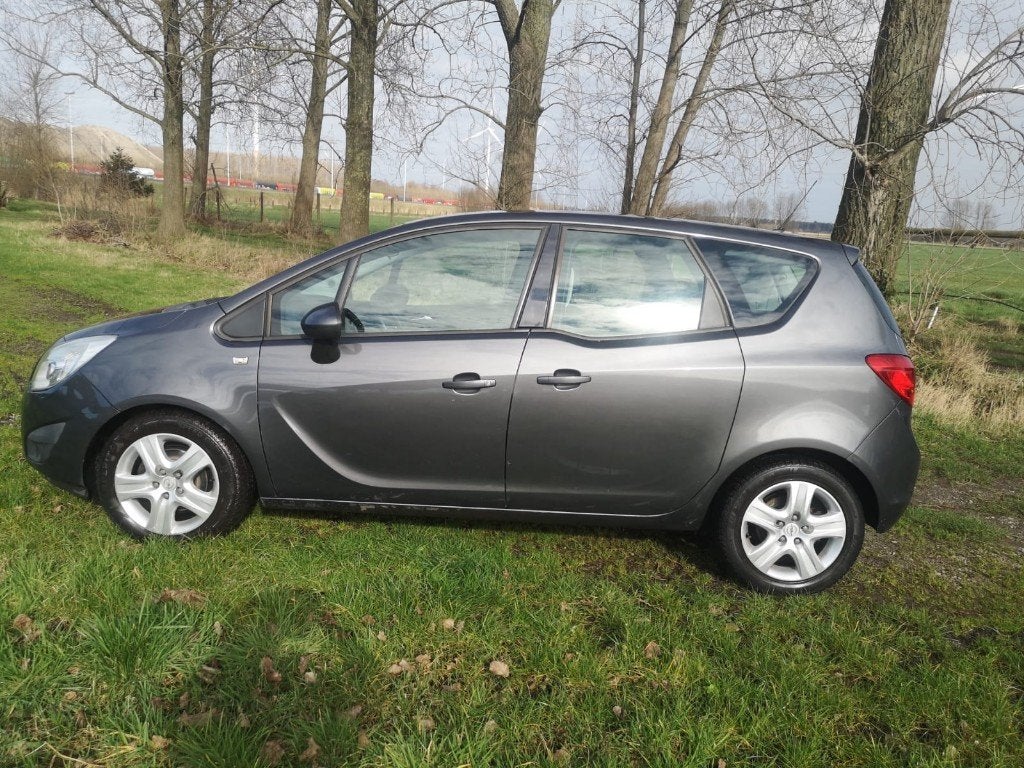 OPEL MERIVA, Auto's, Opel, Voorwielaandrijving, Euro 5, 4 cilinders, Bruin