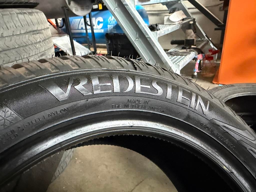 175/55 R15 77T M+S Vredestein, Auto-onderdelen, Banden en Velgen, Ophalen, 15 inch, 175 mm, Nieuw