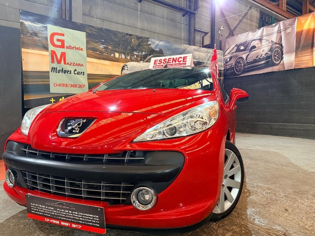 Peugeot 207cc 1.6i Airco Leder J.A., Auto's, Verwarmde buitenspiegels, Cabriolet, Leder, Handgeschakeld