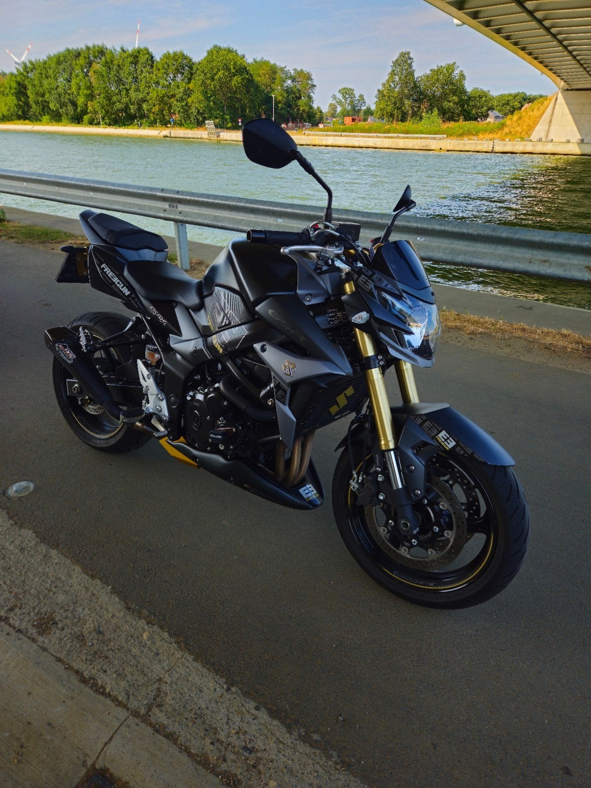 SUZUKI GSR750 FREEGUN ABS 13471km, Motoren, Ophalen, 4 cilinders, Meer dan 35 kW