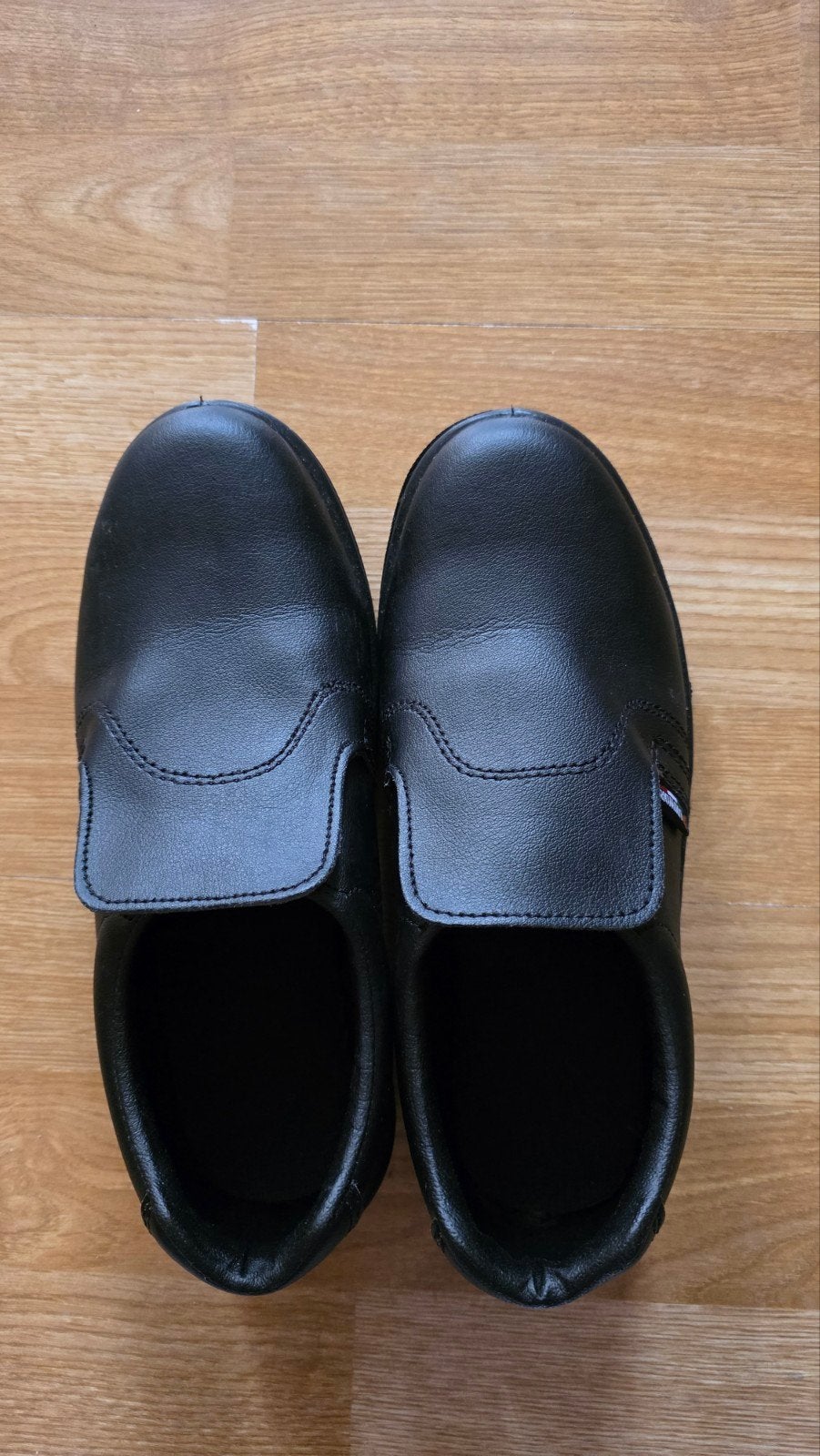 Uniwork black shoes 38, Vêtements | Femmes, Chaussures, Enlèvement ou Envoi