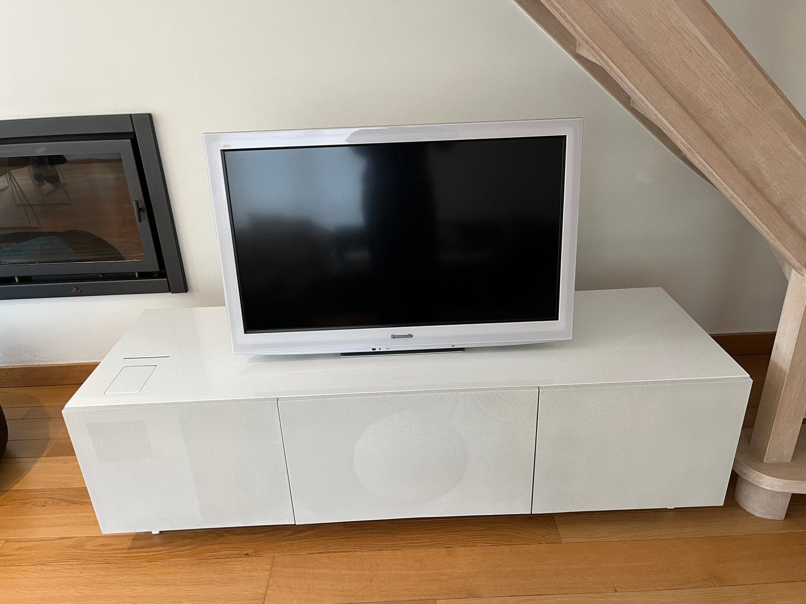 Geneva xxl tv meubel en panasonic tv, Moins de 100 cm, Comme neuf, Enlèvement, 50 à 100 cm