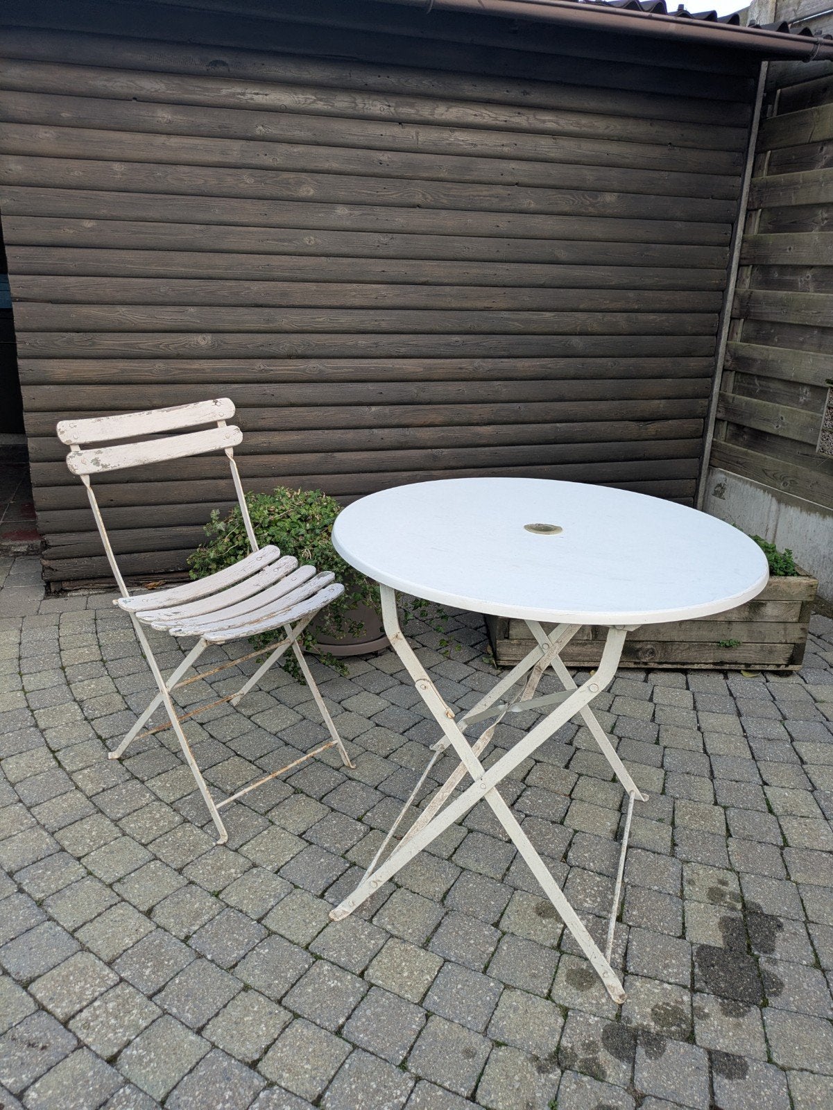 Oude tuinstoel en tafel, Tuin en Terras, Ophalen