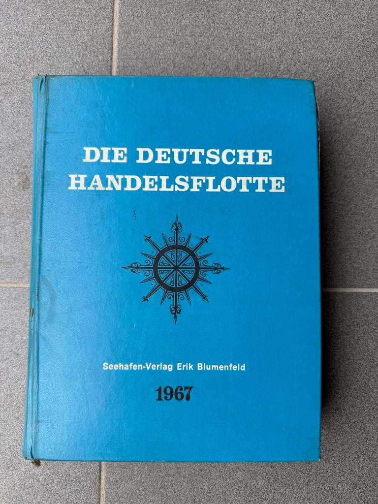 Vintage book  "Die Deutsche Handelsflotte" (1967), Europa, Ophalen of Verzenden, 20e eeuw of later, Gelezen