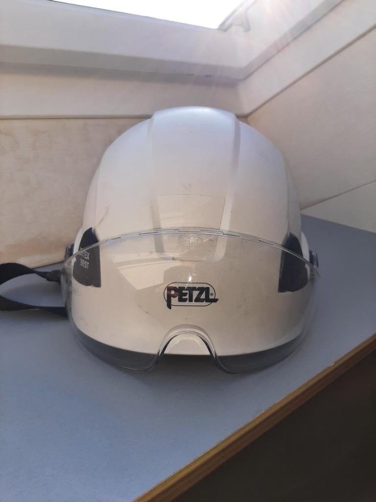 PETZL HELM VIZIER WIT, Doe-het-zelf en Bouw, Ophalen