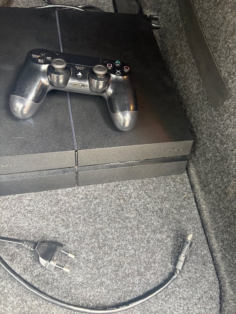 Ps4, Avec disque dur, Avec 1 manette, Comme neuf, Enlèvement