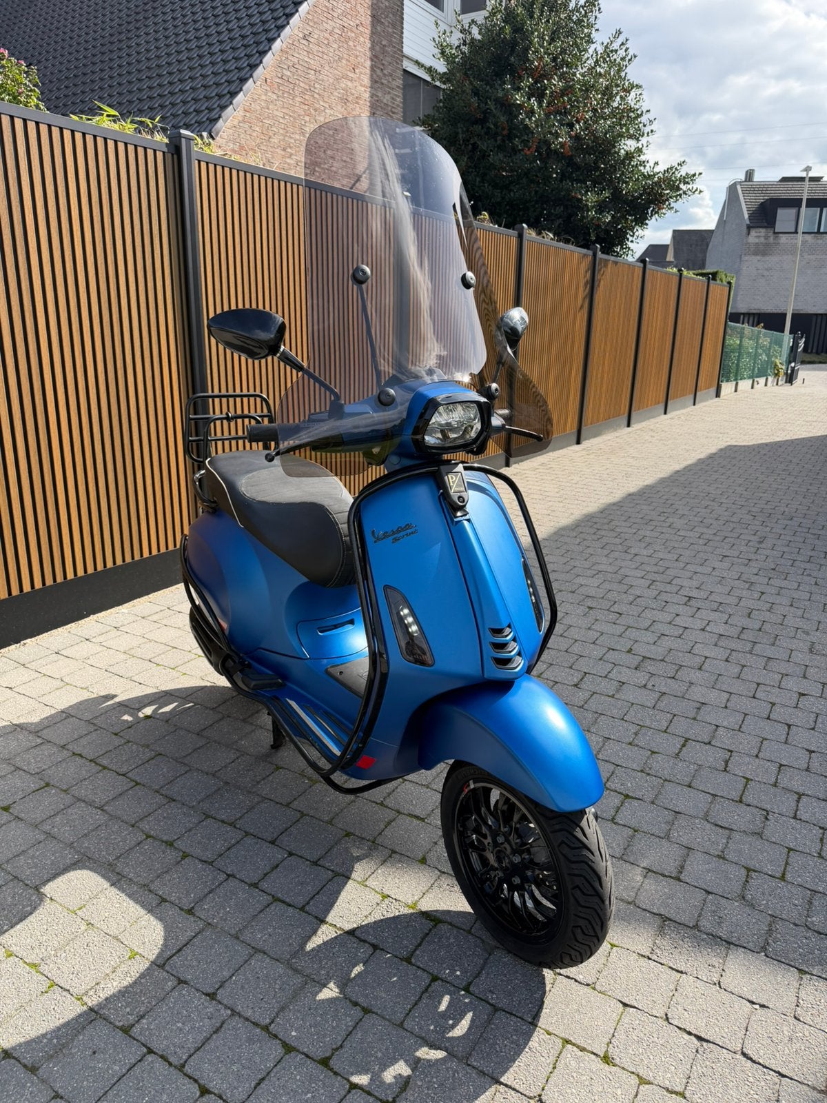 Vespa sprint A klasse met begrenzer, Ophalen, Zo goed als nieuw