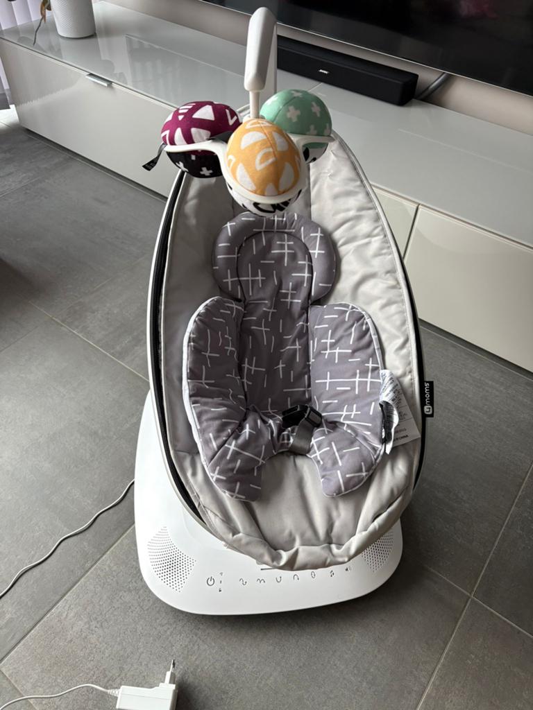 Balancelle Mamaroo 5, Kinderen en Baby's, Wipstoeltjes, Zo goed als nieuw, Schommelstoel, Met gordel(s) of riempje(s), Verstelbaar