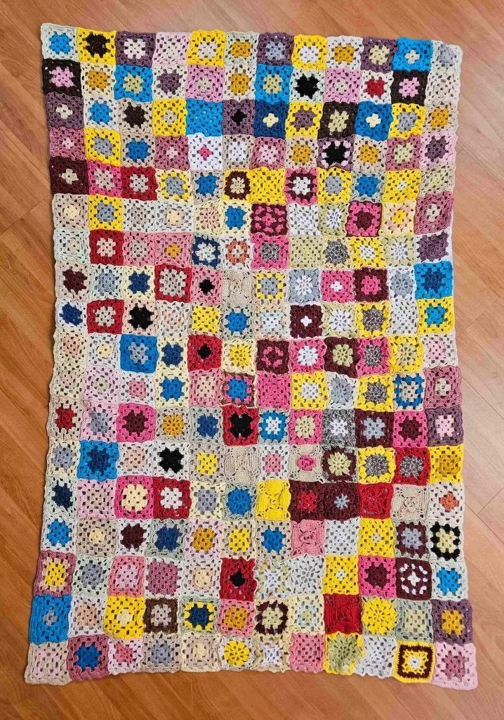 Vrolijke granny square 142/90 cm, Huis en Inrichting, Ophalen of Verzenden, Gebruikt, Meerkleurig