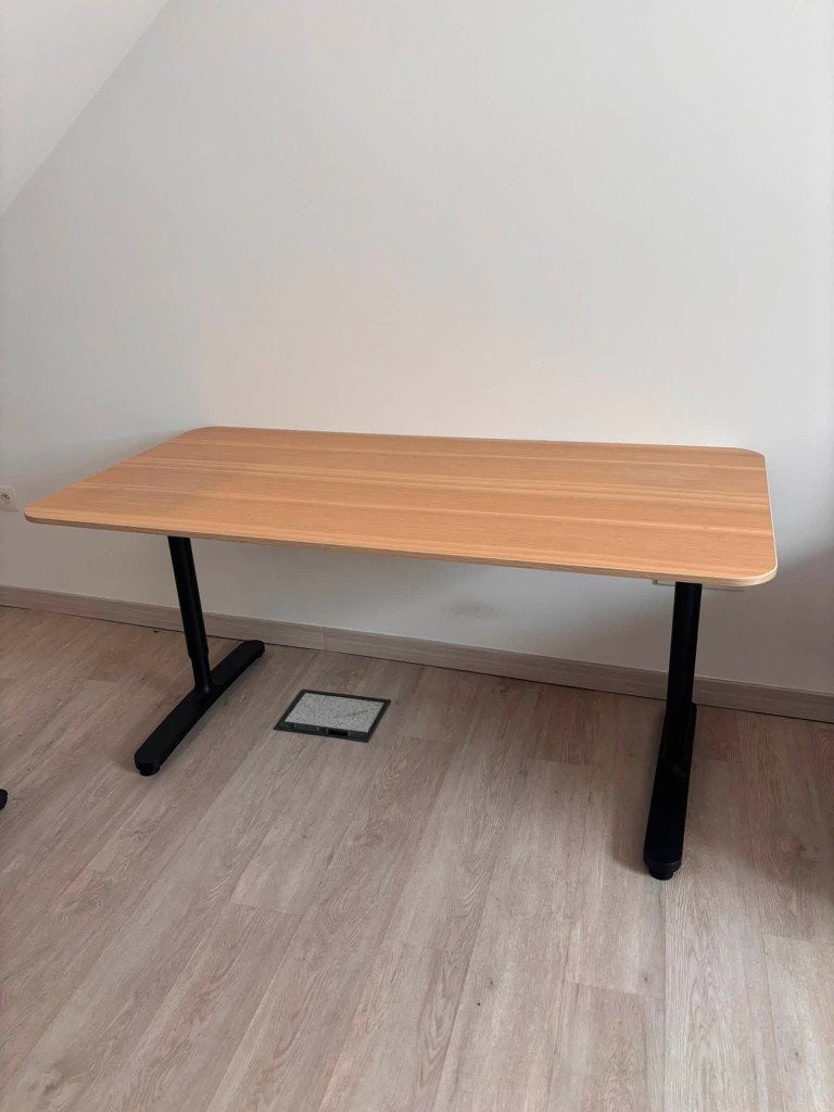 Bureau IKEA 160x80 cm, Huis en Inrichting, Bureaus, Gebruikt, Computerbureau, IKEA, Scandinavisch, Spaanplaat of MDF, Bruin, Demontabel