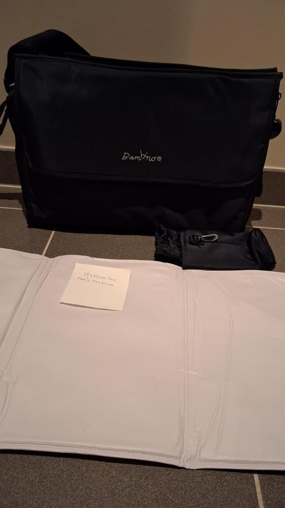 Luiertas Bambino met flessenhouder en matje, Kinderen en Baby's, Luiertassen, Ophalen of Verzenden, Nieuw, Schoudertas