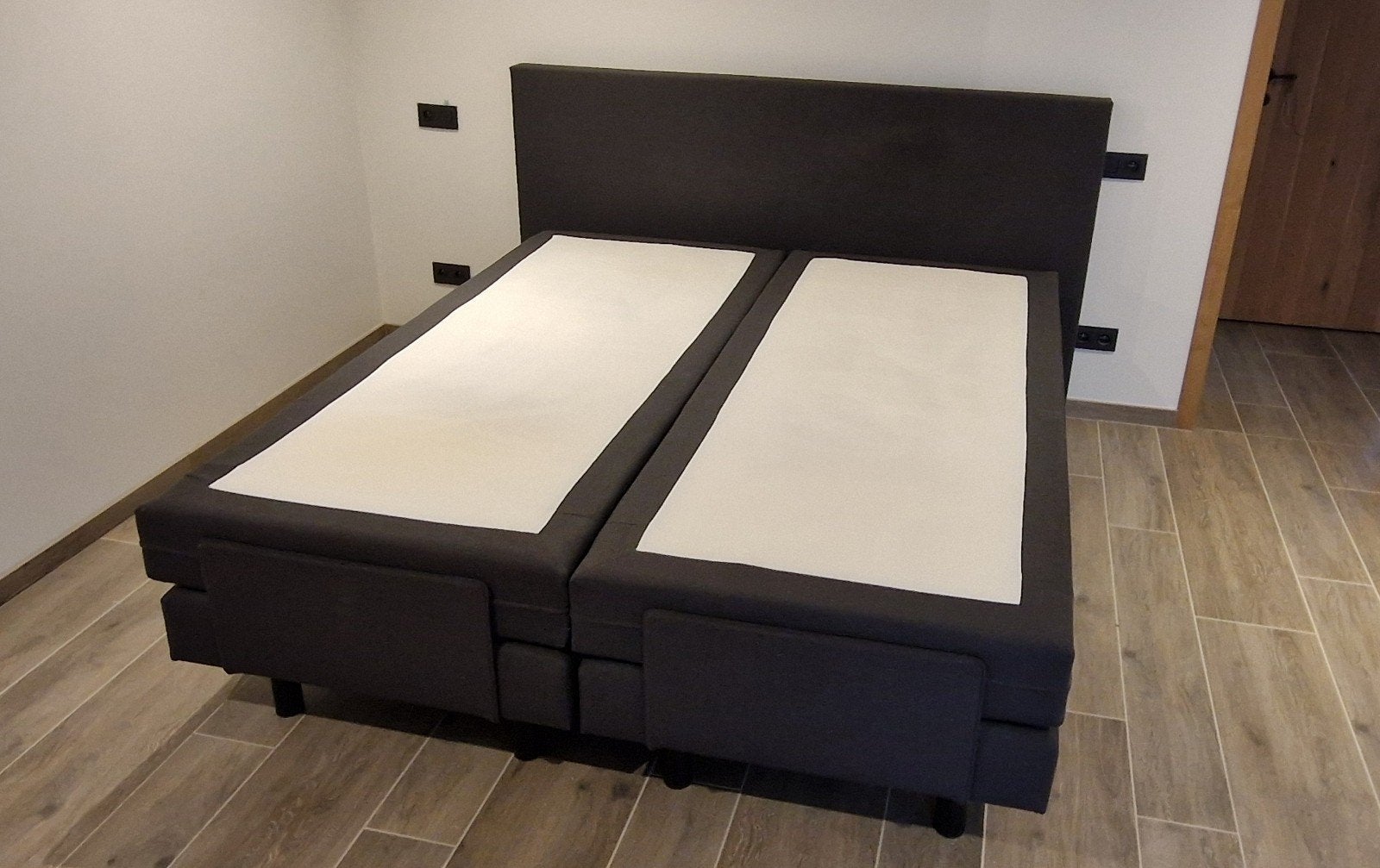 Elektrische boxspring 210 x 180 Grijs, Ophalen, Grijs