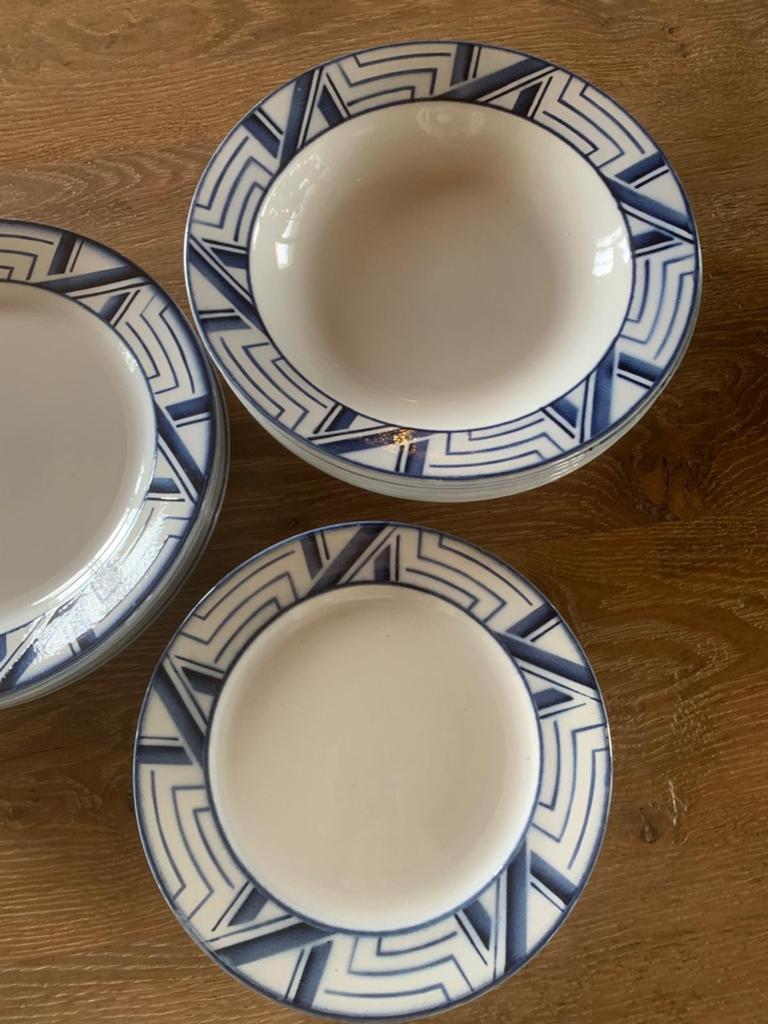 Borden, Antiek en Kunst, Ophalen
