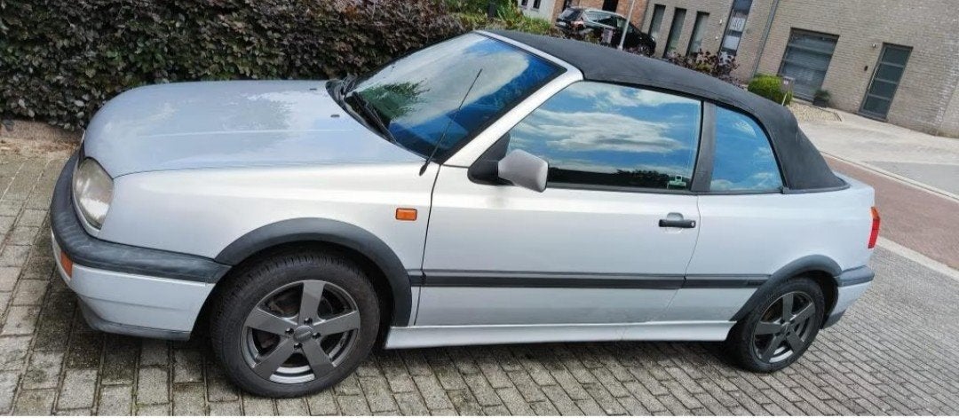 Volkswagen Golf Cabrio TDI Oldtimer 50.000 Kilometer, Voorwielaandrijving, Stof, Cabriolet, 1900 cc