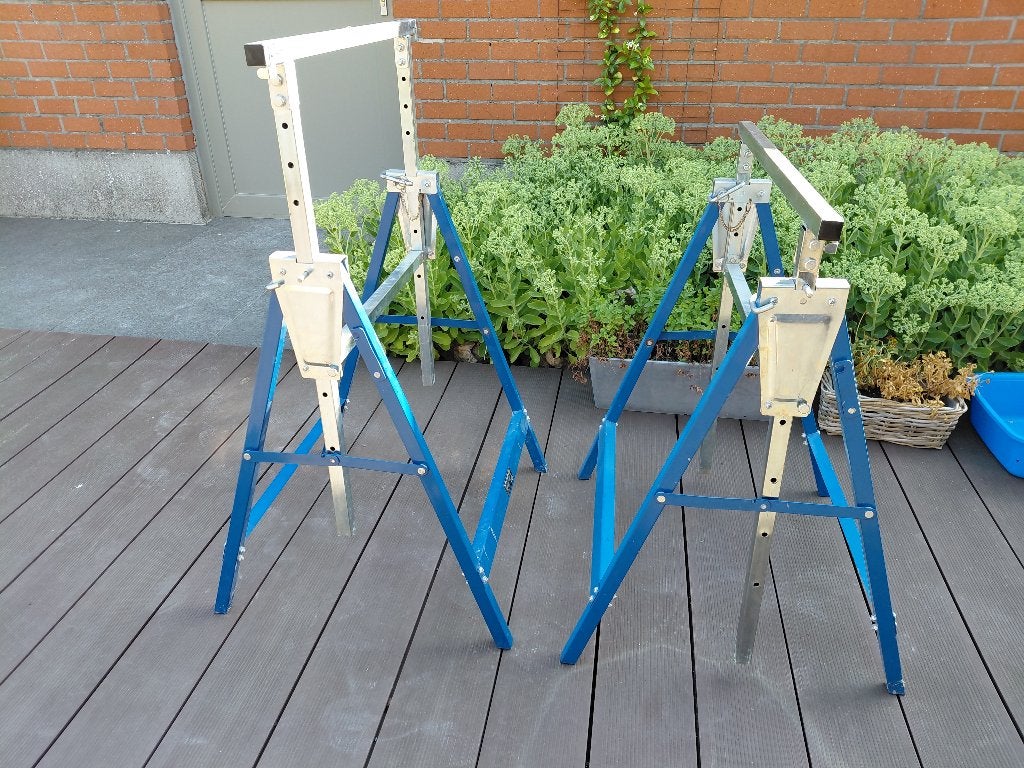2 verstelbare schragen, Bricolage & Construction, Échafaudages, Enlèvement, Utilisé, Autres types, Moins de 2 mètres
