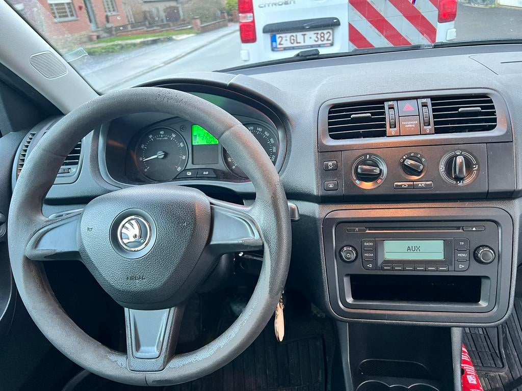 Skoda Fabia, Auto's, Euro 5, Stof, Blauw, Particulier