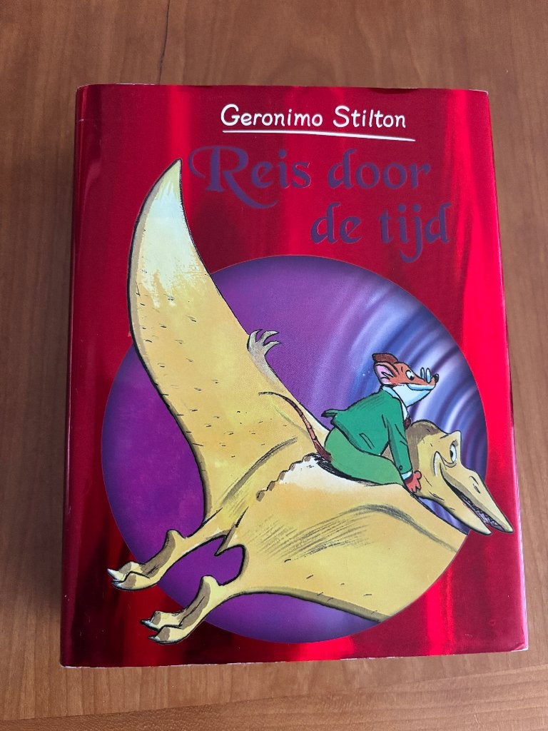 Geronimo Stilton : reis door de tijd ( hardcover omslag )., Ophalen of Verzenden, Zo goed als nieuw, Geronimo Stilton